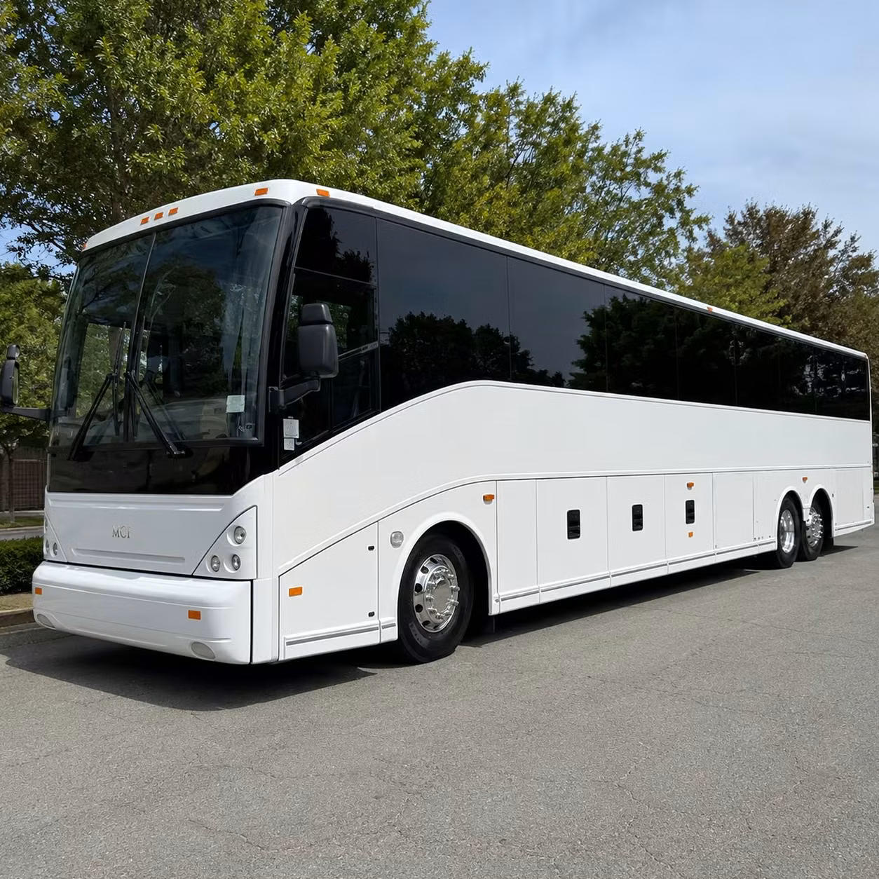 daily commuter shuttle services for gresham s workforce