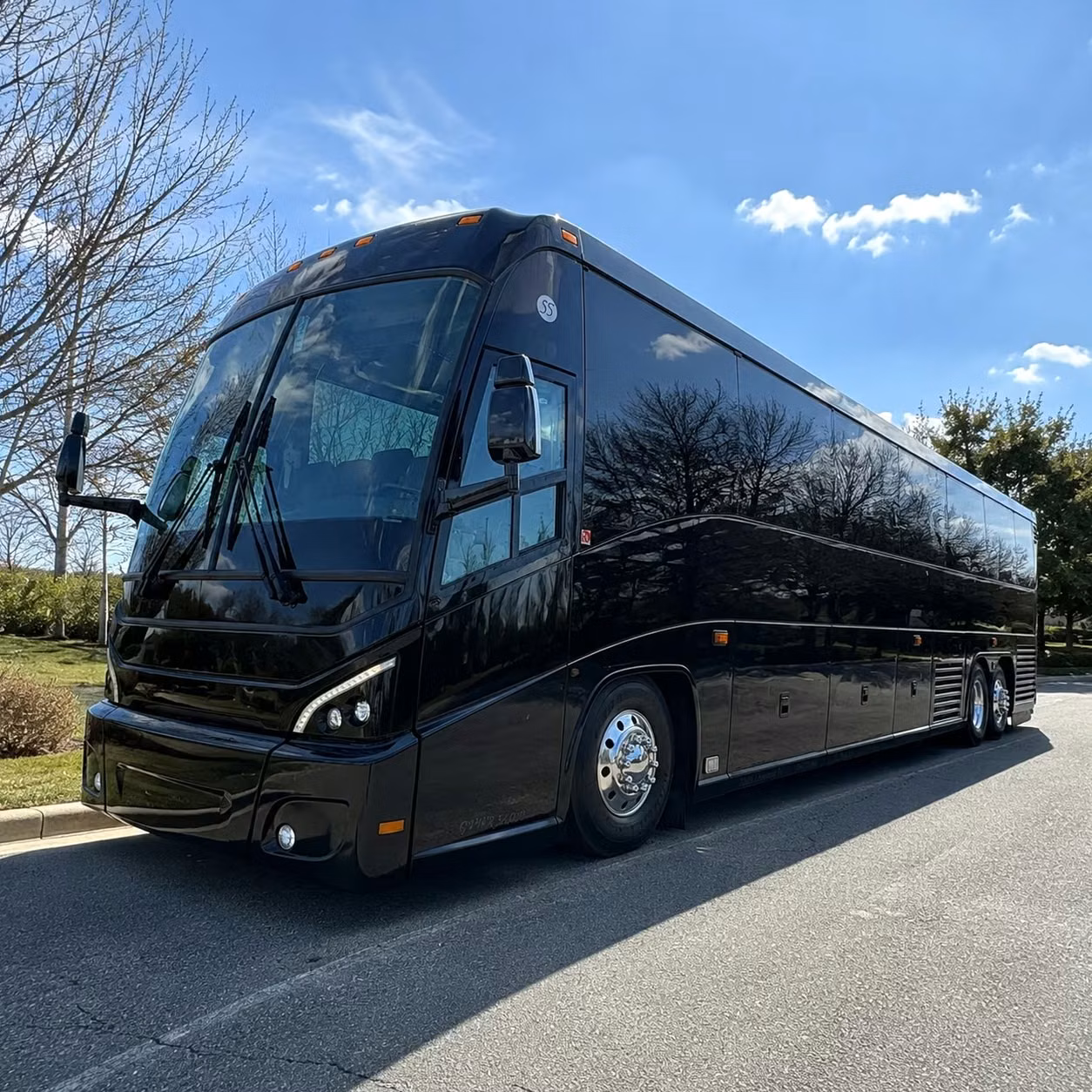 dod compliant charter bus transportation for gresham military events ceremonies