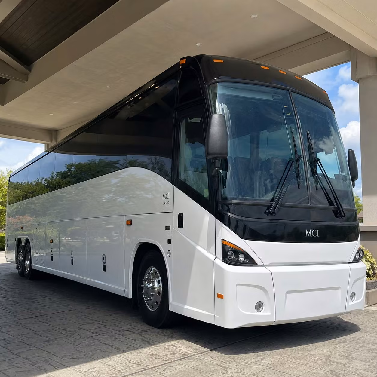 multnomah county government employee shuttle services in gresham