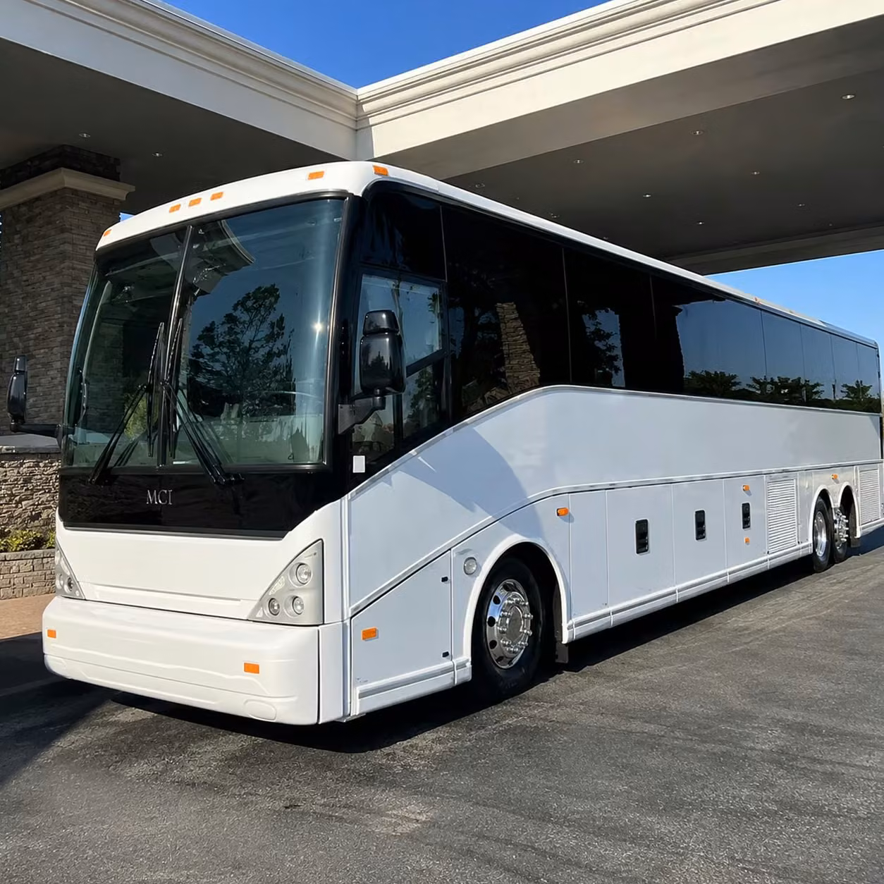 you can find and book airport transportation in gresham and any nearby city